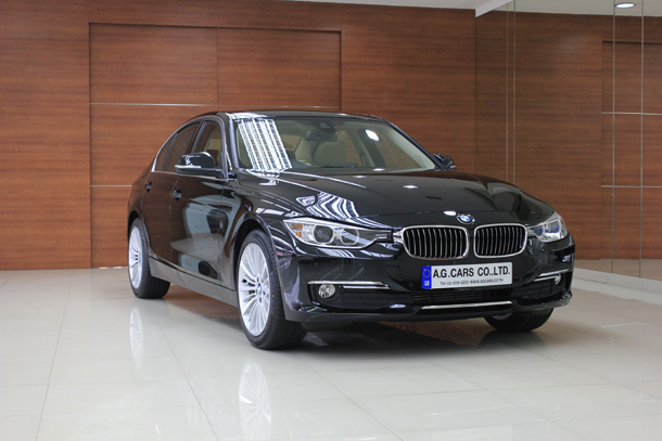 BMW 320d Luxury Saloon